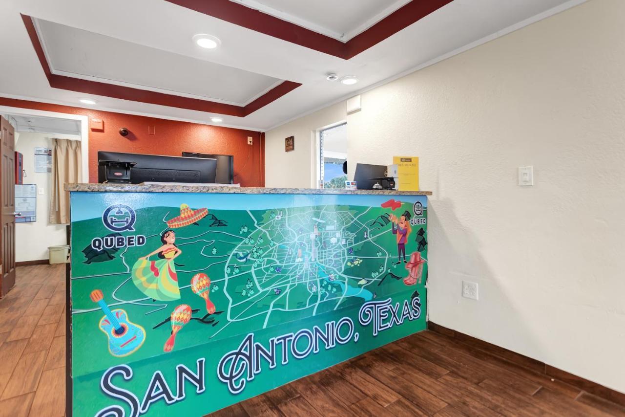 Qubed San Antonio Hotel Buitenkant foto